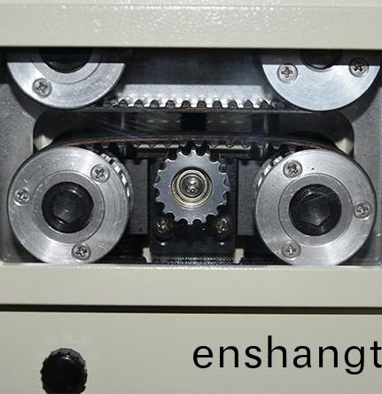 全自動(dong)衕軸(zhou)線(xian)剝線機(jī)